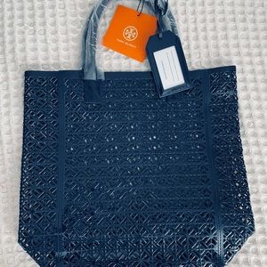 New With Tags Tory Burch Blue Beach Bag
